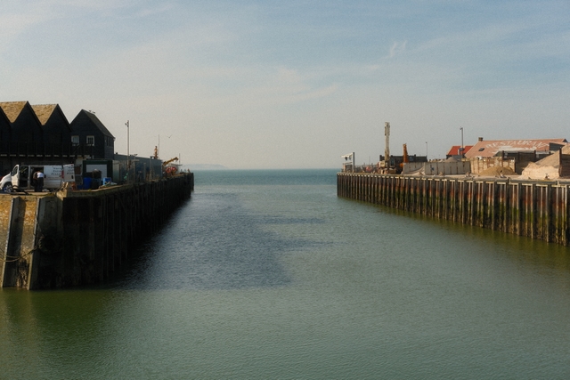 Bay-watch